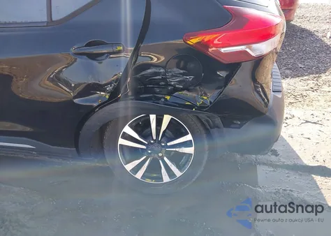 2019 Nissan Kicks S/Sr/Sv z USA, uszkodzony, nr VIN 3N1CP5CU0KL513763